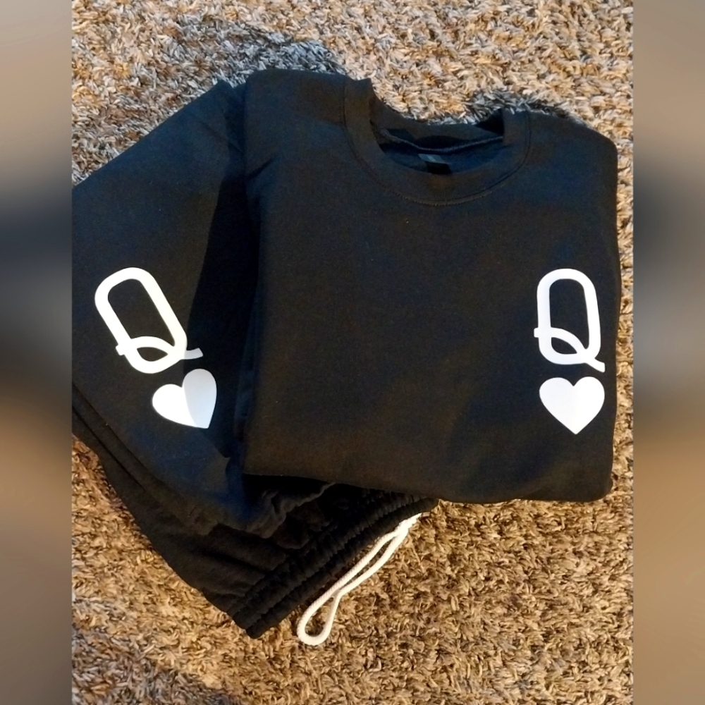 Queen of hearts matching outfit